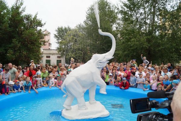 Восстановление фонтана «Слонёнок»